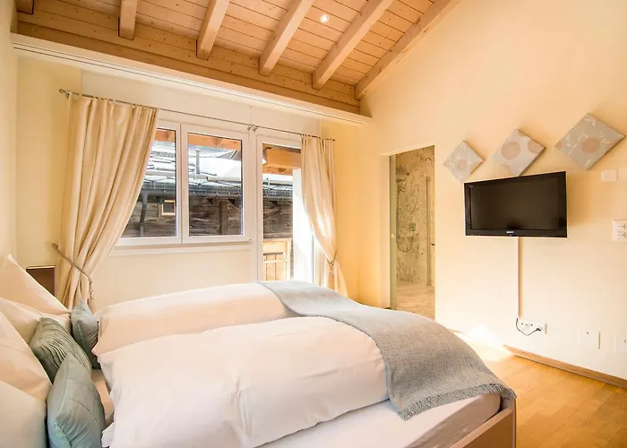 Chalet Sunshine