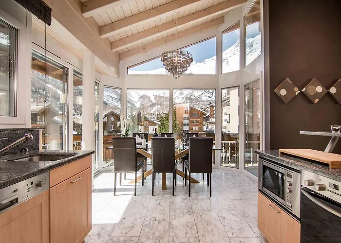 Chalet Sunshine
